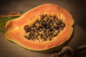 Papaya hilft gegen Epstein Barr Virus